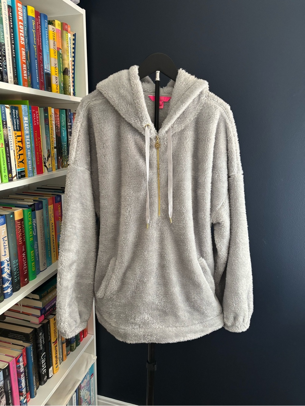 EUC Lilly Pulitzer Cozy Plush Hooded Pullover
